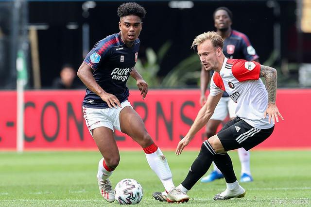 给了他丰富 给了他丰富