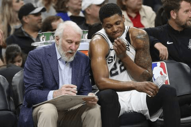 米兰中场格 米兰中场格