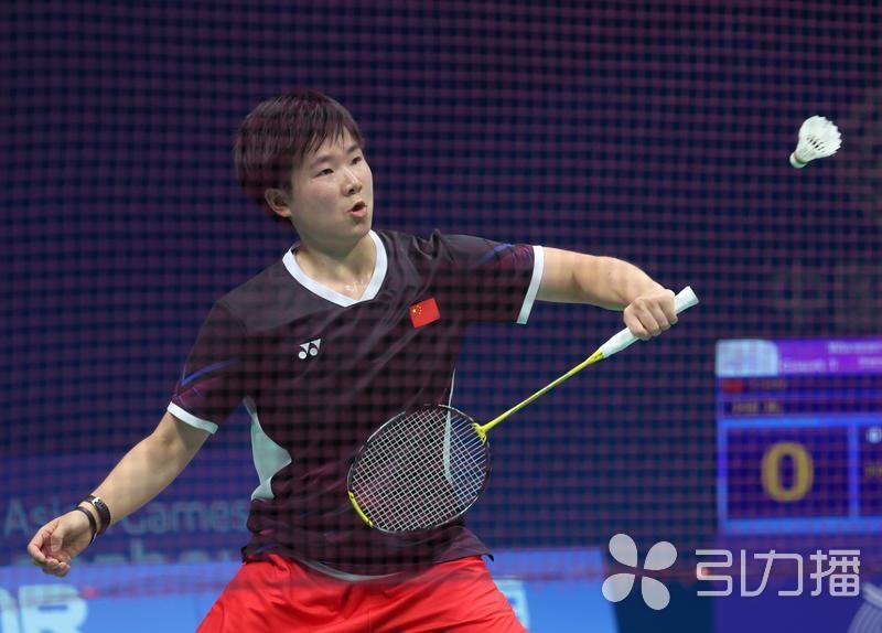 露了临场应 露了临场应