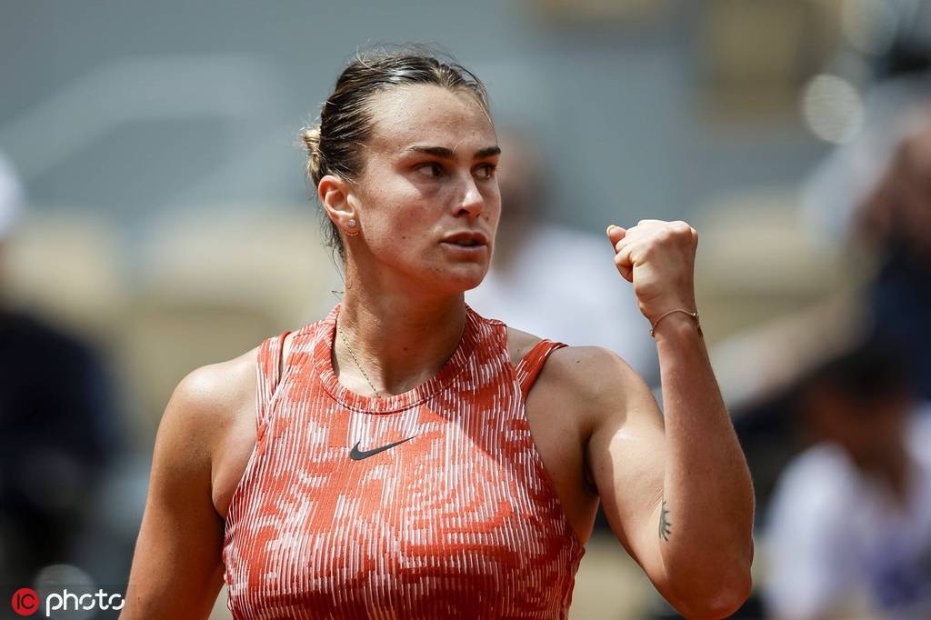 过引入风格 过引入风格