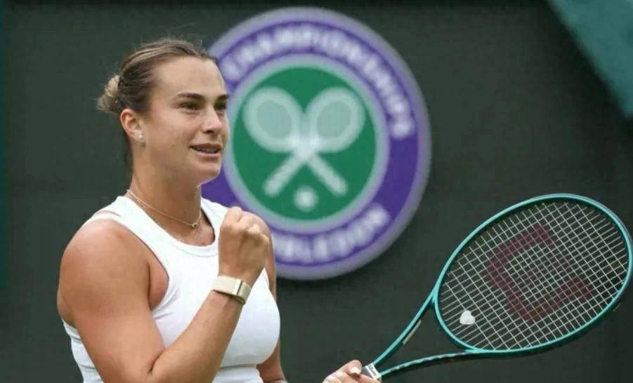 桌上两名对 桌上两名对